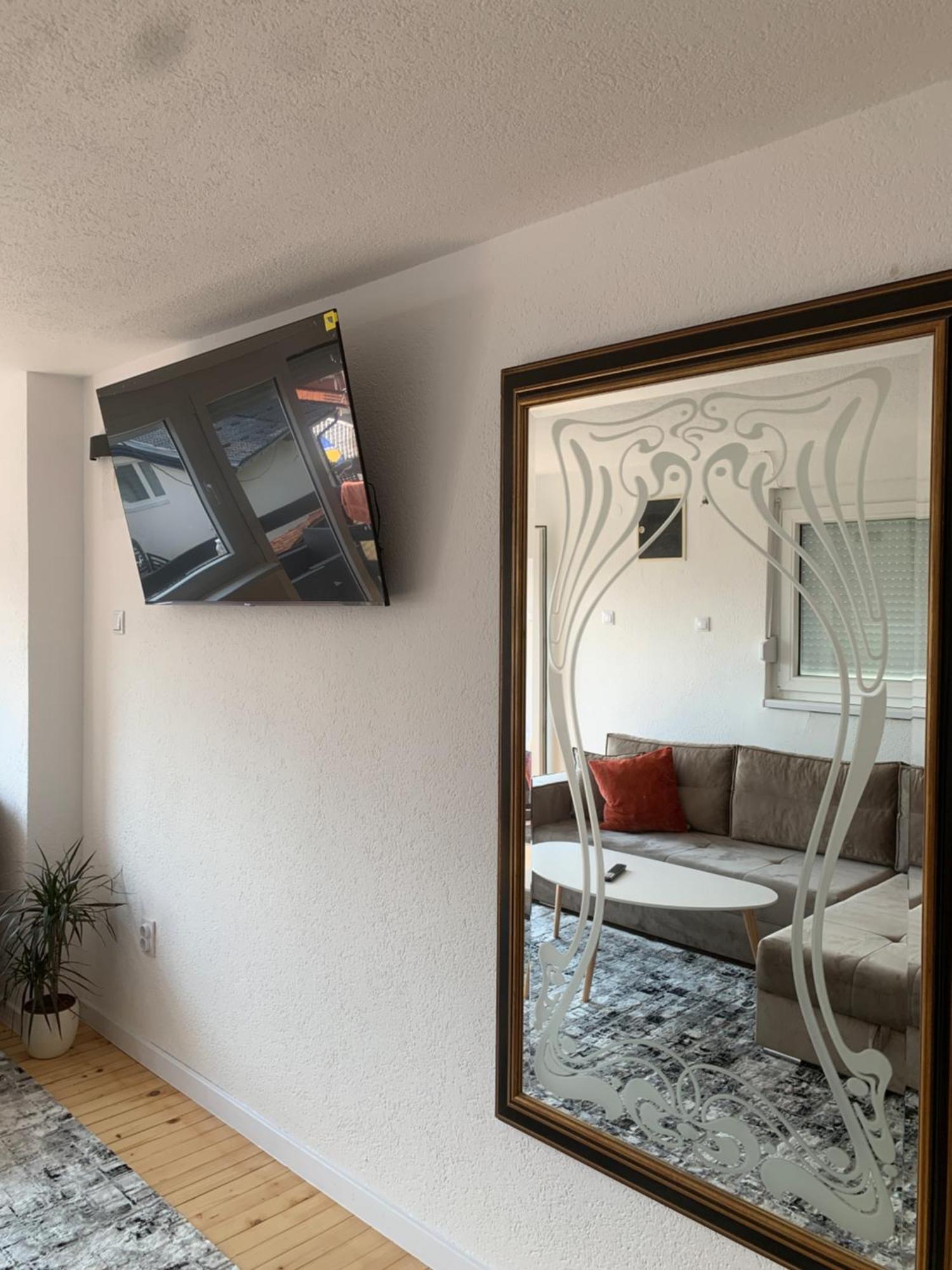 Little Heaven Free Parking Apartment Sarajevo Ngoại thất bức ảnh